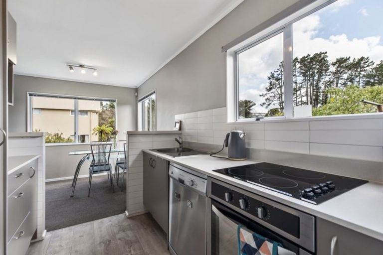 Photo of property in 20/24 Eastglen Road, Glen Eden, Auckland, 0602