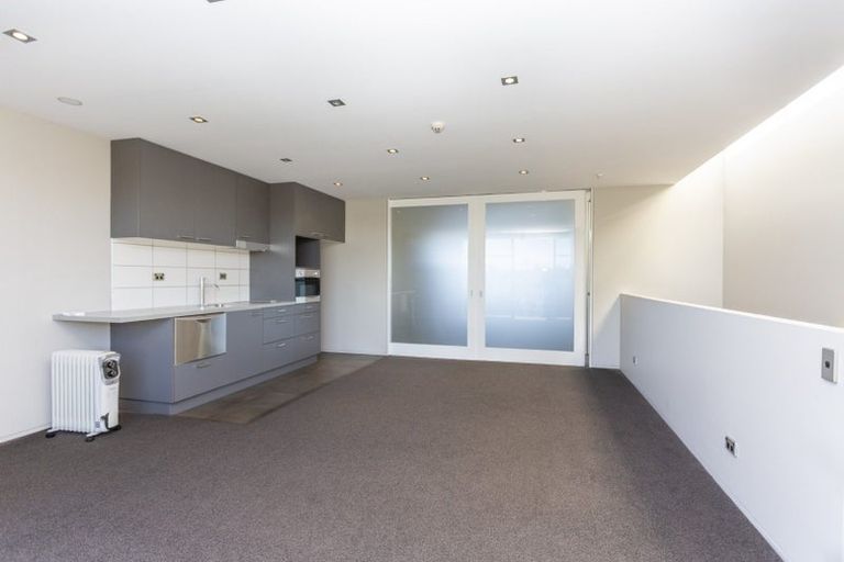 Photo of property in 8/8a Settlers Crescent, Ferrymead, Christchurch, 8023