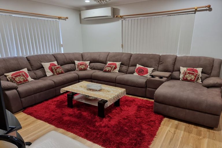 Photo of property in 80d Don Buck Road, Massey, Auckland, 0614