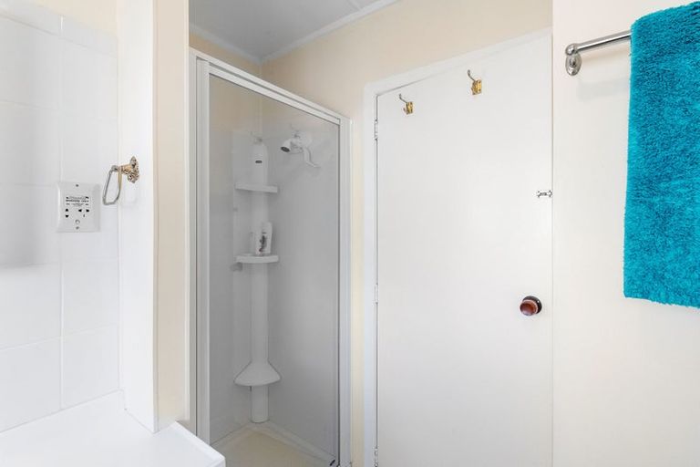 Photo of property in 27 The Avenue, Levin, 5510