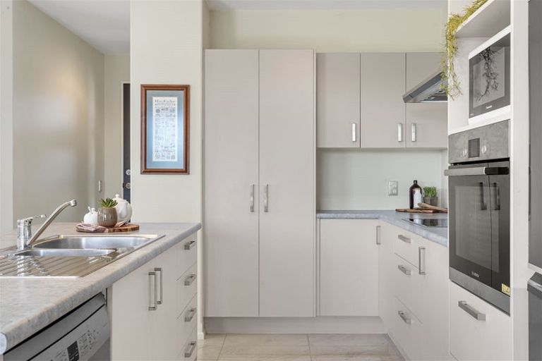 Photo of property in 5 Lancewood Way, Rangiora, 7400