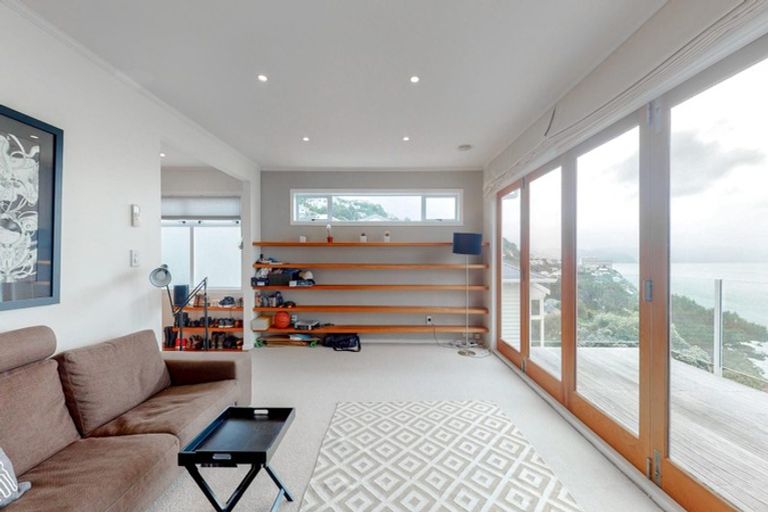 Photo of property in 141 Grafton Road, Roseneath, Wellington, 6011