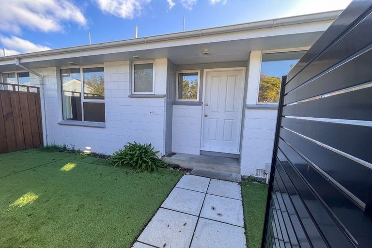 Photo of property in 3/324 Ferry Road, Waltham, Christchurch, 8011