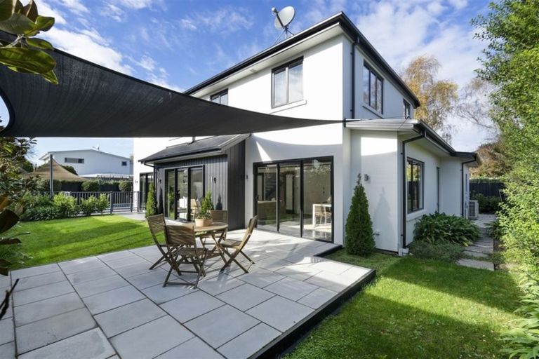 Photo of property in 15b Konini Street, Riccarton, Christchurch, 8041