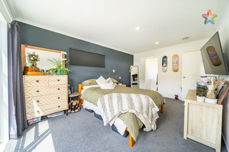 Photo of property in 5a Kilkenny Grove, Wainuiomata, Lower Hutt, 5014