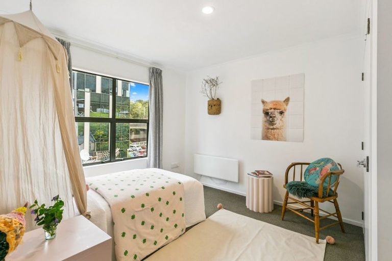 Photo of property in 83c Hill Street, Thorndon, Wellington, 6011