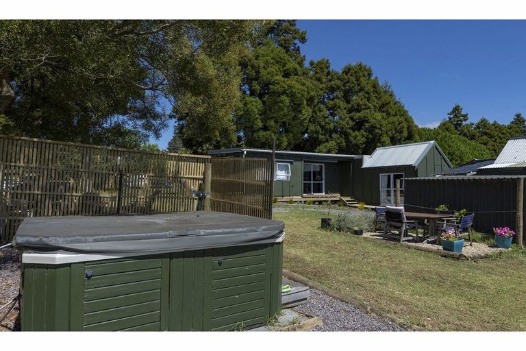 Photo of property in 41 Te Ra Road, Kaeo, Kerikeri, 0295