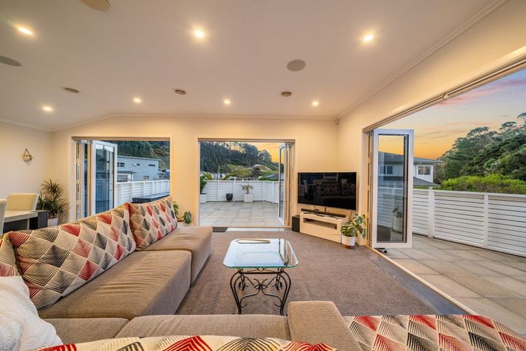 Photo of property in 62 Banks Boulevard, Whitby, Porirua, 5024