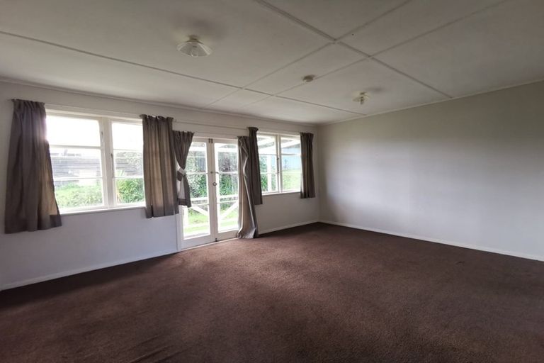 Photo of property in 3/24 Pomaria Road, Henderson, Auckland, 0610