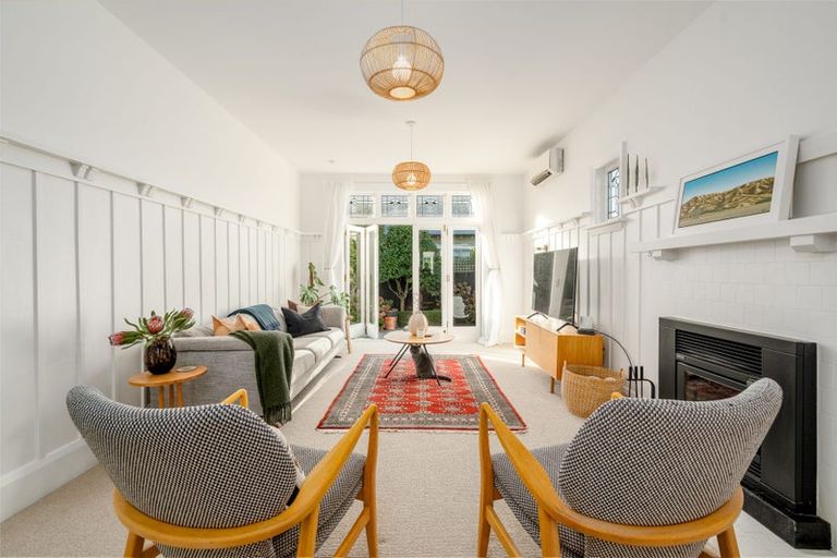 Photo of property in 1/6 Saint Martins Road, Saint Martins, Christchurch, 8022