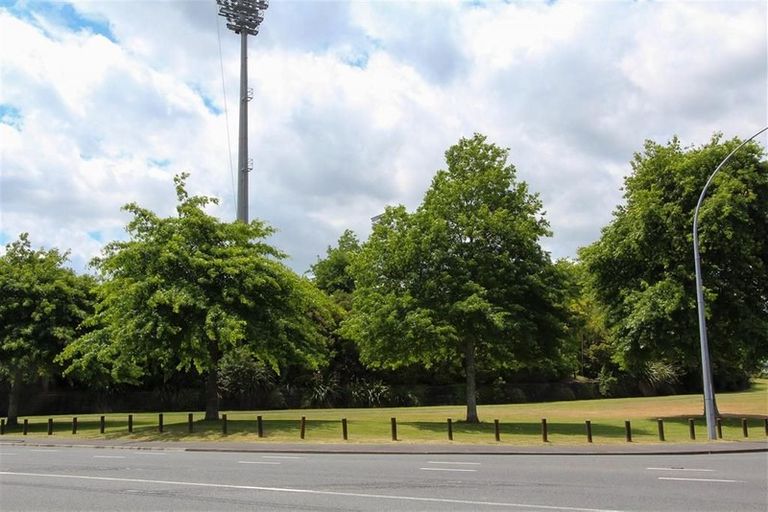 Photo of property in 21u2 Seddon Road, Frankton, Hamilton, 3204