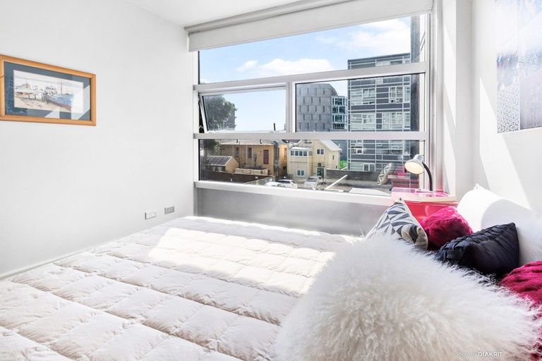 Photo of property in St Pauls Apartments, 59/43u Mulgrave Street, Thorndon, Wellington, 6011