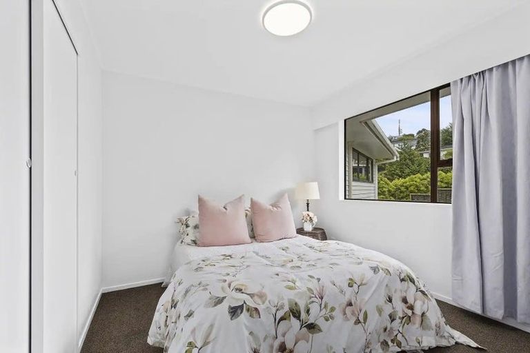 Photo of property in 15 Truro Road, Camborne, Porirua, 5026