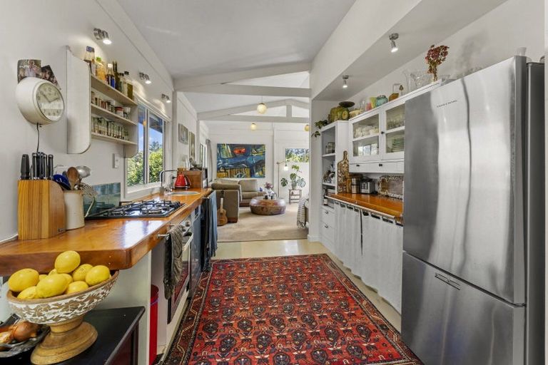 Photo of property in 25 Smith Street, Raglan, 3225