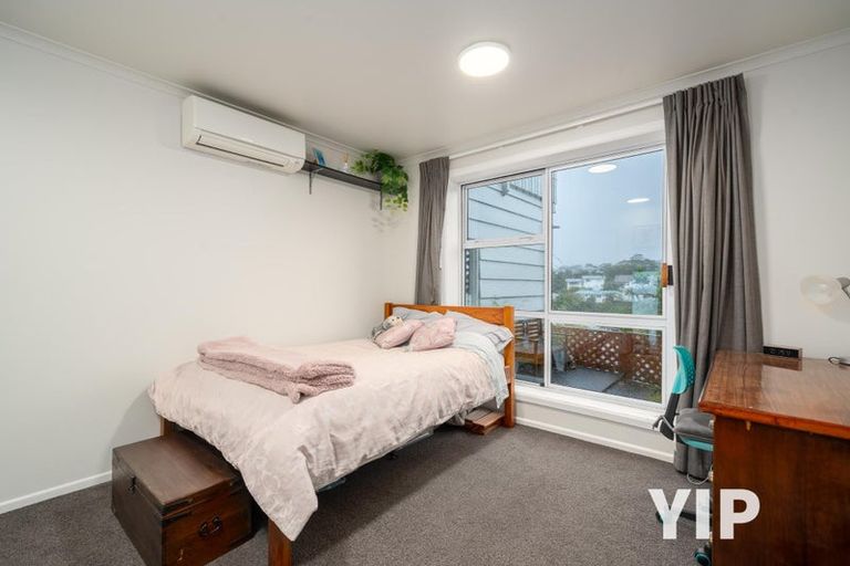 Photo of property in 5 Hallewell Crescent, Johnsonville, Wellington, 6037