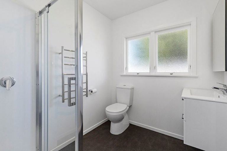 Photo of property in 15a Landscape Road, Pukekohe, 2120