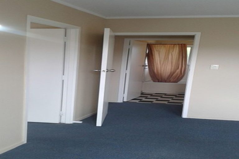 Photo of property in 3 Latham Avenue, Pakuranga, Auckland, 2010