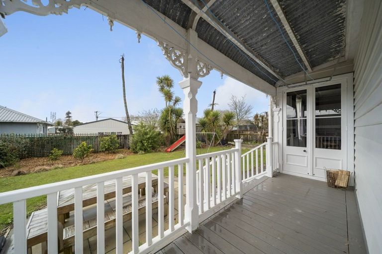 Photo of property in 77a Rata Street, Inglewood, 4330