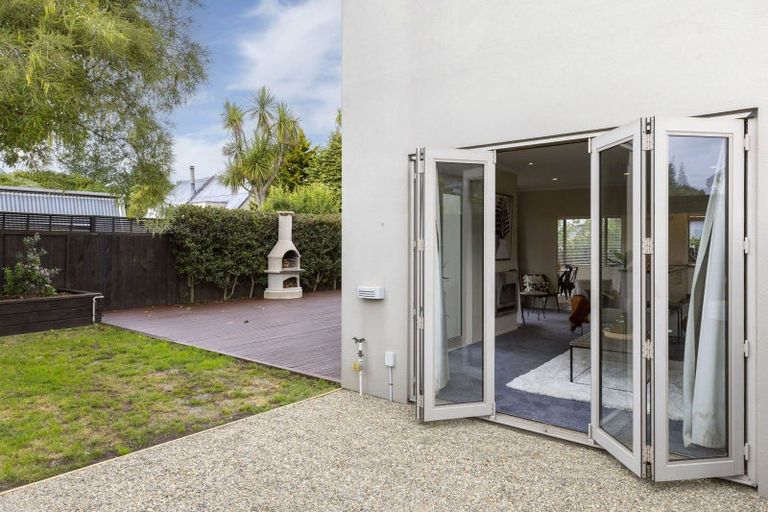 Photo of property in 1/745 Acacia Bay Road, Acacia Bay, Taupo, 3330