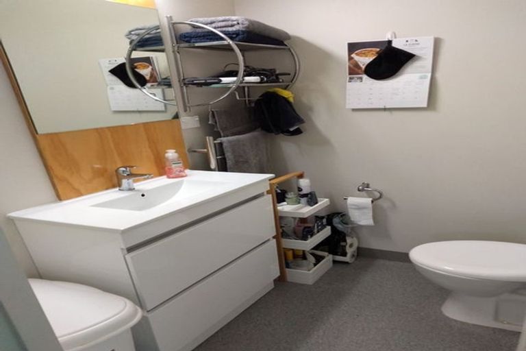 Photo of property in Urbane Apartments, 26/29 Webb Street, Mount Cook, Wellington, 6011