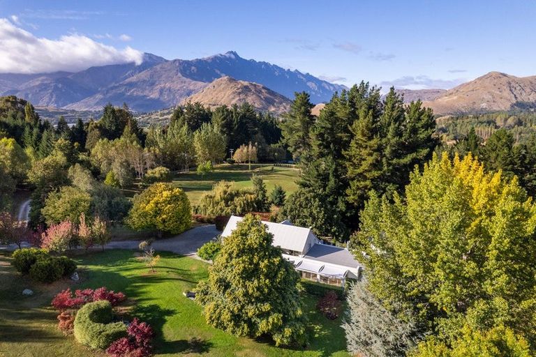 Photo of property in 375 Littles Road, Dalefield, Queenstown, 9371