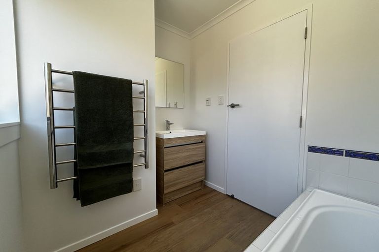 Photo of property in 19 Moorhouse Street, Taradale, Napier, 4112