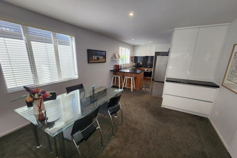 Photo of property in 3/27 Sherborne Street, St Albans, Christchurch, 8014