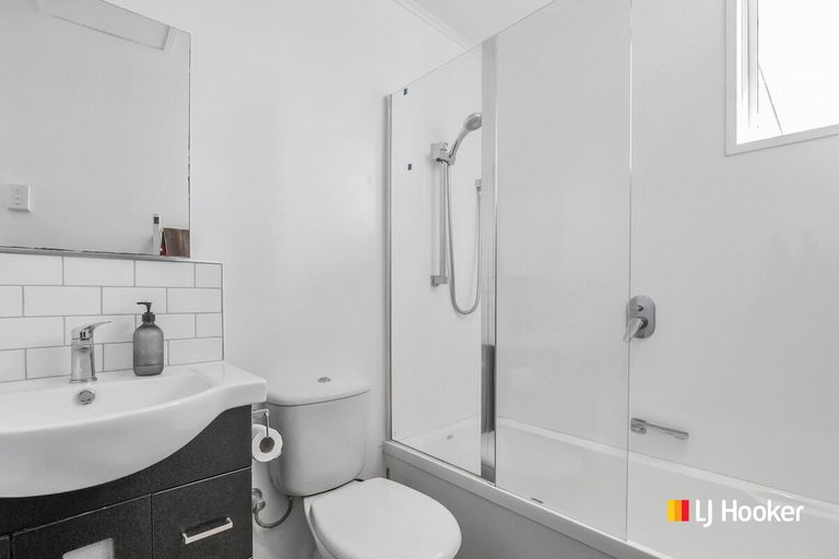 Photo of property in 212 Kenmure Road, Kenmure, Dunedin, 9011