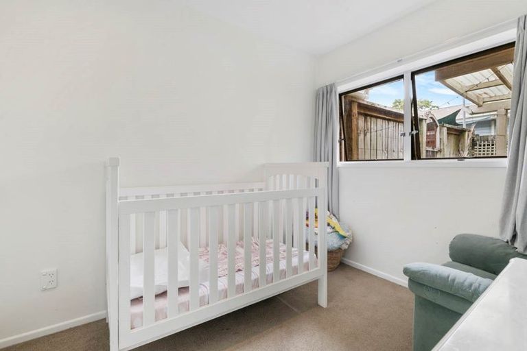 Photo of property in 2/152 Manuka Road, Bayview, Auckland, 0629