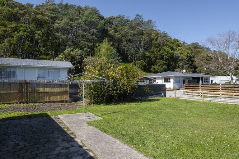 Photo of property in 18 Paraone Road, Tamarau, Gisborne, 4010