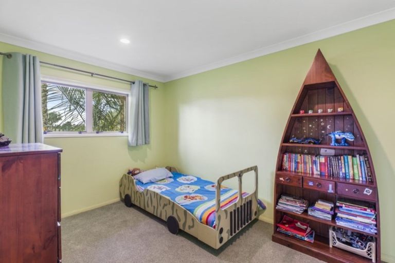 Photo of property in 36 Oreti Crescent, Papamoa Beach, Papamoa, 3118