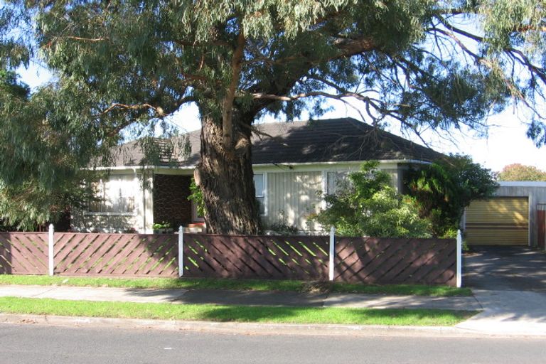 Photo of property in 1/12 Evelyn Street, Papatoetoe, Auckland, 2025