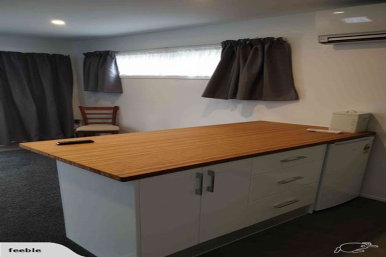 Photo of property in 1/20 Okareka Place, Pakuranga Heights, Auckland, 2010