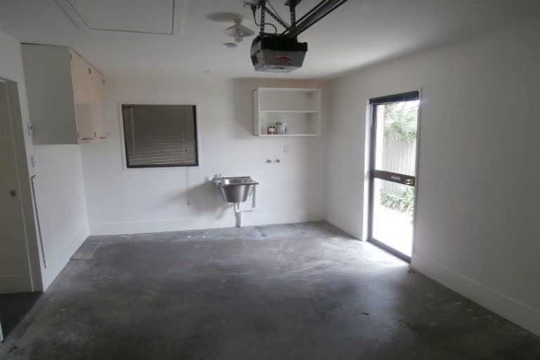 Photo of property in 3 Lonsdale Street, New Brighton, Christchurch, 8083