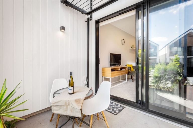 Photo of property in 54 Rangihina Road, Hobsonville, Auckland, 0616