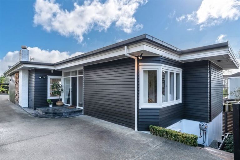 Photo of property in 2/33 Norman Road, Hauraki, Auckland, 0622
