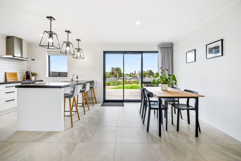 Photo of property in 1 Lindis Lane, Te Kamo, Whangarei, 0112