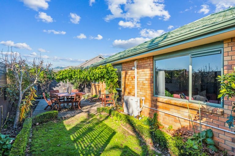 Photo of property in 17 Manhattan Court, Paraparaumu Beach, Paraparaumu, 5032