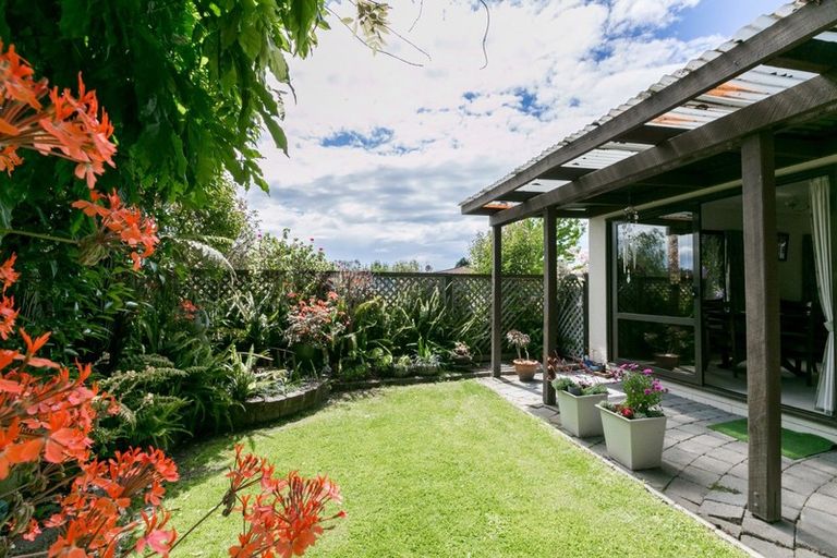 Photo of property in 16 Cardiff Place, Tamatea, Napier, 4112