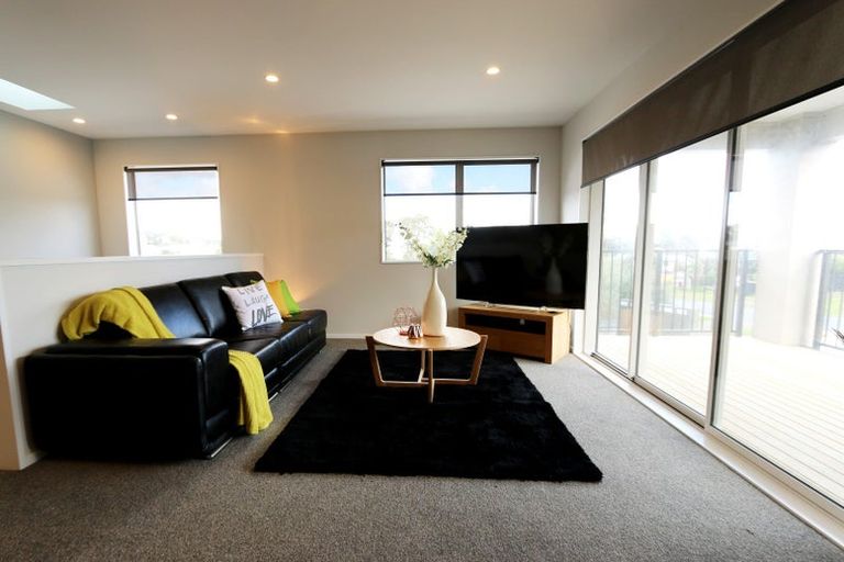Photo of property in 3a Melia Place, Stanmore Bay, Whangaparaoa, 0932