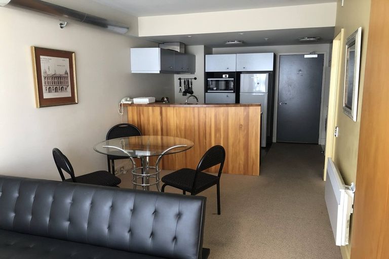 Photo of property in St Pauls Apartments, 63/43u Mulgrave Street, Thorndon, Wellington, 6011