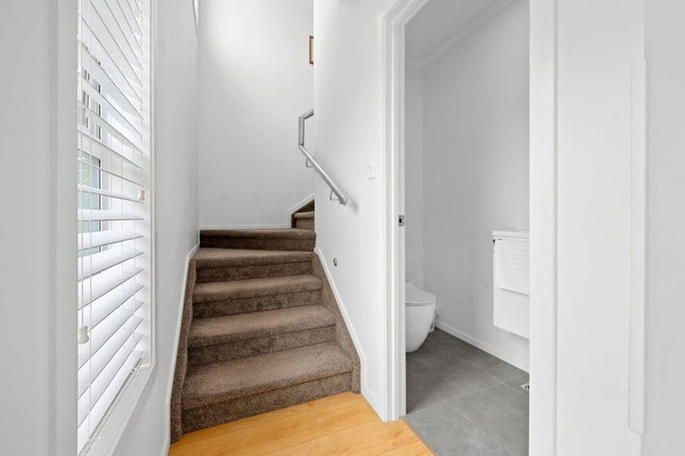 Photo of property in 1/7 Tudor Crescent, Chedworth, Hamilton, 3210