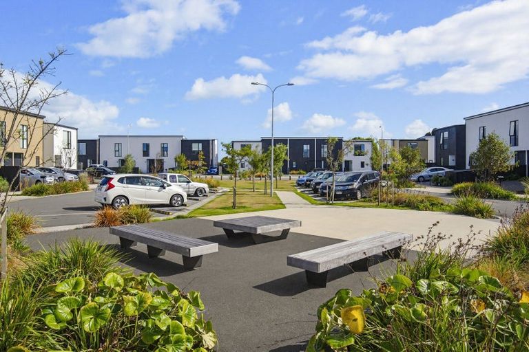 Photo of property in 69 Pipi Place, Levin, 5510