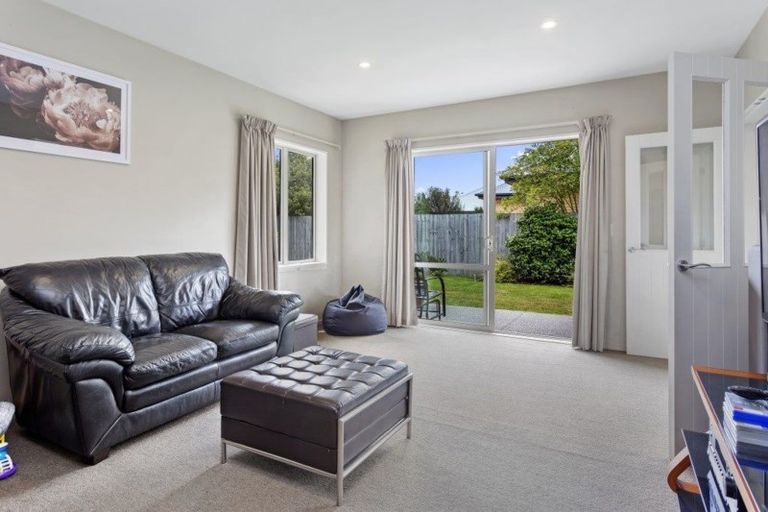 Photo of property in 9 Pukeko Place, Rangiora, 7400