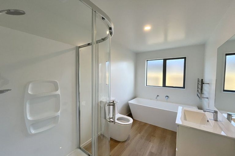 Photo of property in 21 Rita Angus Road, Belfast, 8051