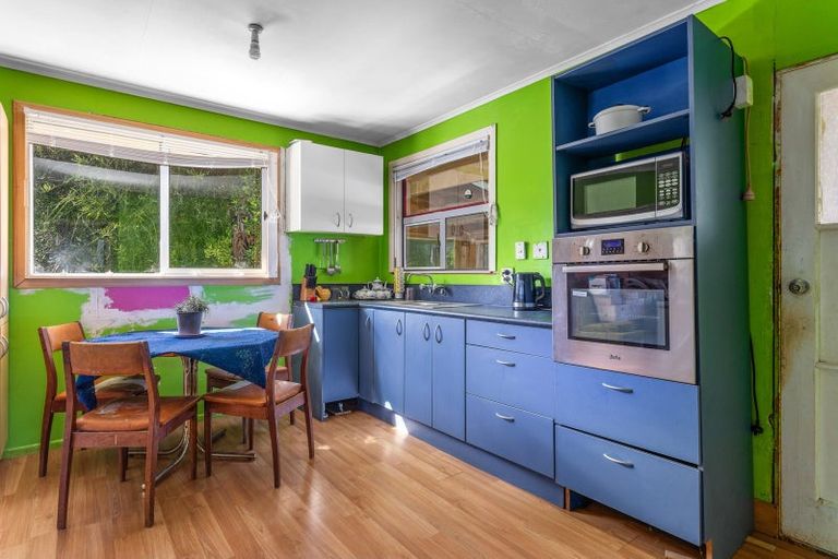 Photo of property in 44 Station Road, Taneatua, 3123