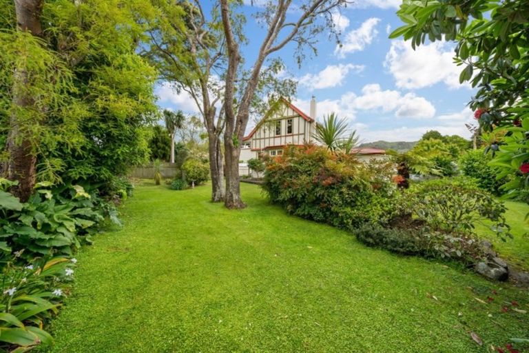 Photo of property in 2 Bracken Street, Wallaceville, Upper Hutt, 5018