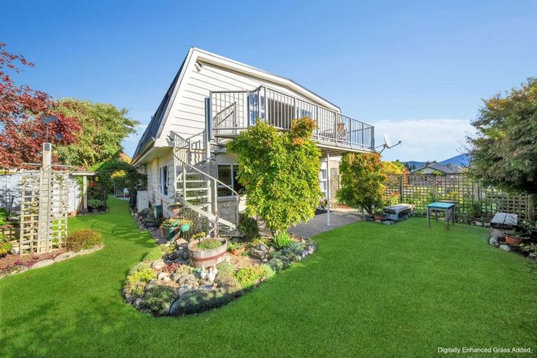 Photo of property in 11 Bowen Street, Te Anau, 9600