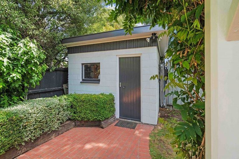 Photo of property in 7 Rachel Place, Avonhead, Christchurch, 8042