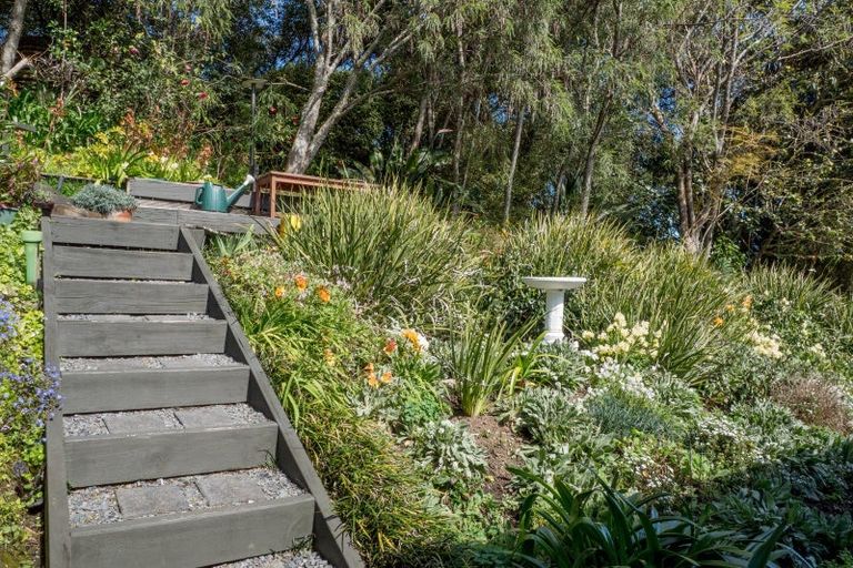 Photo of property in 17 Adams Road, Thornton Bay, Thames, 3575